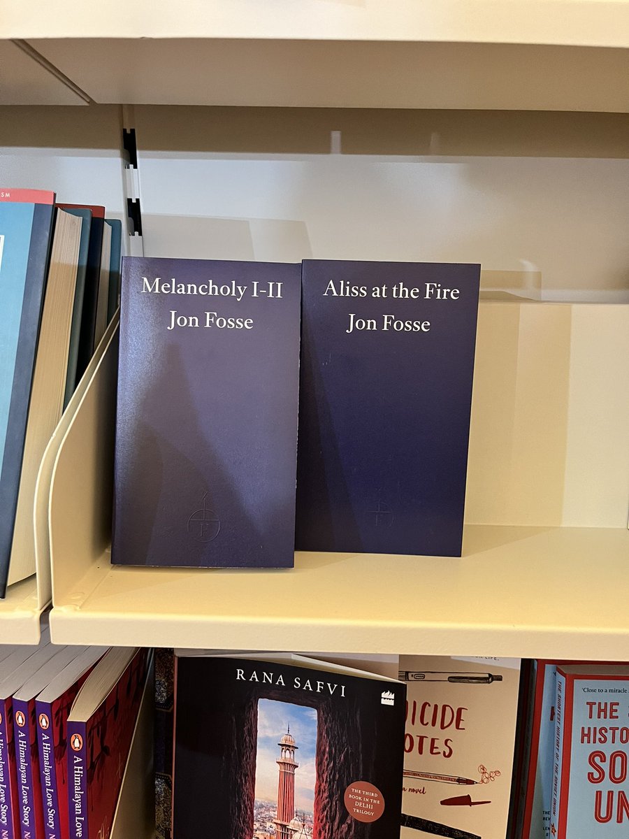 Attending the #JaipurLiteratureFestival? 

Selling at @JaipurLitFest bookstore, Norwegian feminist author, #MartaBreen who took part in an enriching session on ‘many feminisms’ 

Also selling here is Nobel literature prize winner #JonFosse 😊🇳🇴

Have you bought your copies yet?