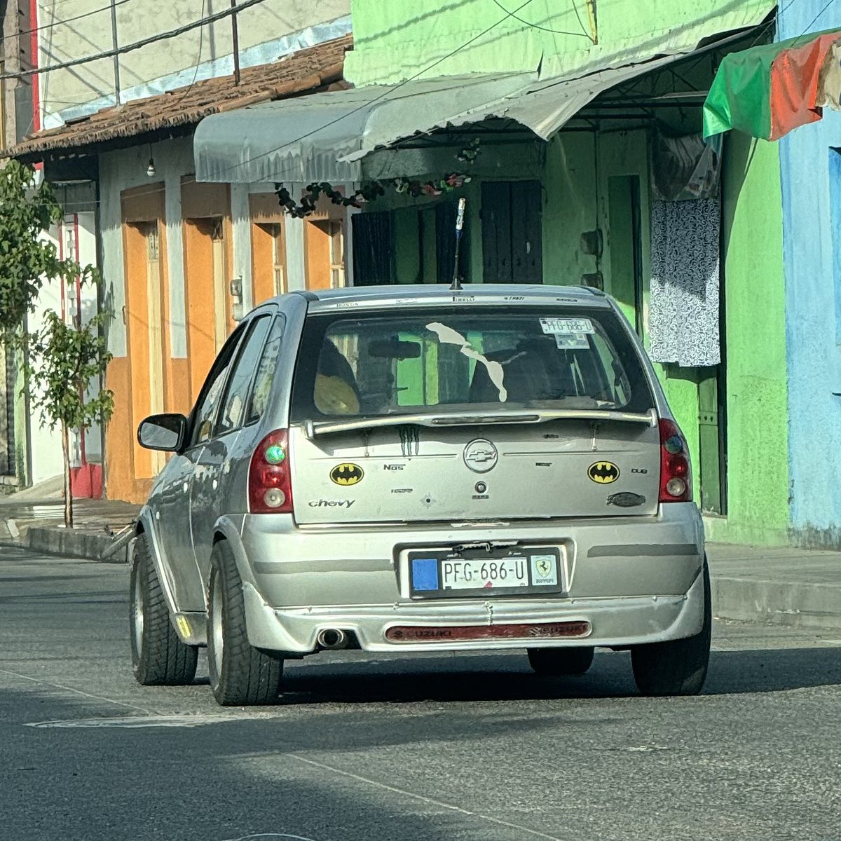rafacamachoc's tweet photo. @frankymostro que no se pierda el estilo en el #viernesderoñas https://t.co/1tbfvkA7DY