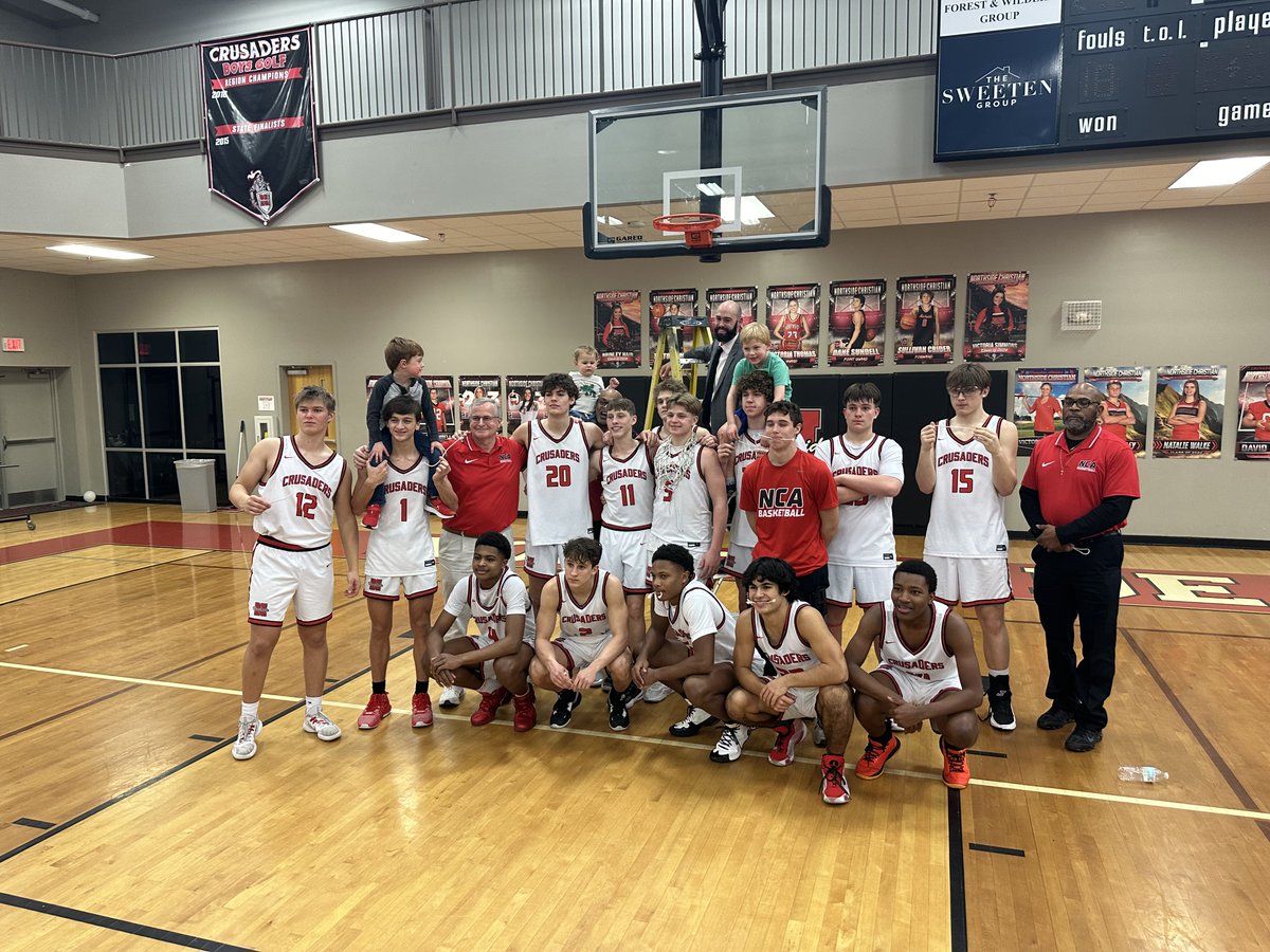 Carolina Pistons tweet media