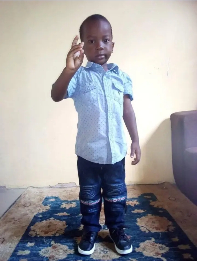 PatHila's tweet photo. I wish that you accomplish everything you dream for in life. On this special day,remember that time is precious,so learn to value time and be thankful for all the good thing in life. Happy birthday Dangote 💥🥃🍕 https://t.co/ZlC2uxHjH2