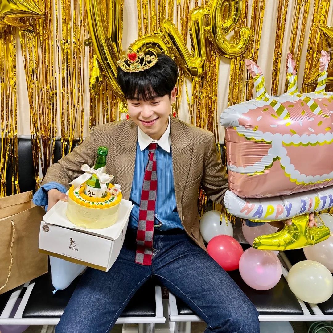 dpyob's tweet image. Happy birthday!🥳🥳
020293