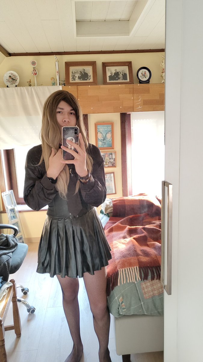 _FemBoyLuna_'s tweet photo. I'm a very manly man BTW >_<
#Femboy #Crossdress #MTF https://t.co/67h5NQBh8U
