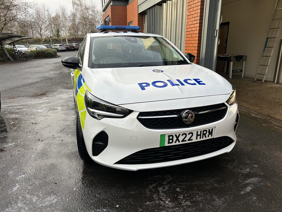 BilstonWMP's tweet photo. #BILSTONNHT | Ever wondered what checks we do on our Police Vehicles before we go out on patrol. We adhere to the POWDERY check devised by the IAM.
P - PETROL/DIESEL
O - OIL/FLUIDS
W - WATER
D - DAMAGE
E - ELECTRICS
R - RUBBER
Y - YOU
#professionalpride @WolvesPolice @WMPolice https://t.co/3wgXXDvaH1