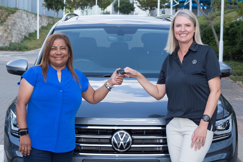 VolkswagenSA's tweet photo. We’re proud to announce the continuation of our strategic partnership with @Banyana_Banyana Head Coach @descaptain in 2024!
 
We hope to continue to drive the successes of our grassroots soccer development &amp; girl empowerment initiatives like #VWTrain4Life &amp; our #VWVayaCup. https://t.co/Lnepyq6U62