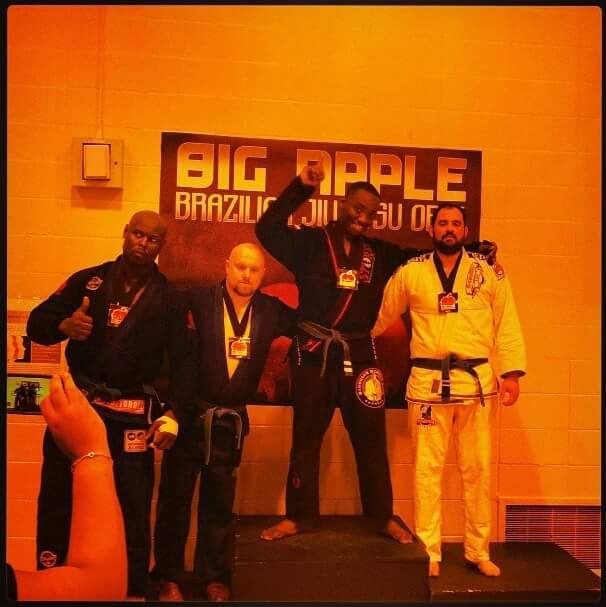 GazaHask3ll_bjj's tweet photo. Top of the podium almost 11 years ago as a blue belt. Time flies. 2013 was a big year of change for me. #rashidmatthewshalljiujitsu🐊💫 #Tb #2013 #bluebeltbjj #brazilianjiujitsu #bigappleopen #newyorkstrong🇺🇸🗽 #judo #mixedmartialarts #guardpass #armtrianglesandjerkchicken https://t.co/jaYW6LtUSw