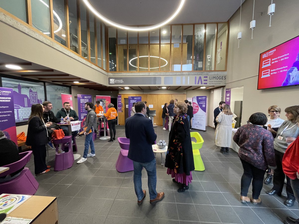 #Evenement | 😊 Les portes ouvertes de l’IAE Limoges se poursuivent jusqu’à 16h. Venez découvrir nos formations, nos enseignants et nos partenaires 😉 
📍 Nos locaux : 3 rue François Mitterrand
⁦⁦<a href="/IAEFRANCE/">IAE FRANCE</a>⁩, ⁦@unilim⁩, CRCC_GA⁩, ⁦⁦<a href="/oeclimoges/">CROEC Limoges</a>⁩