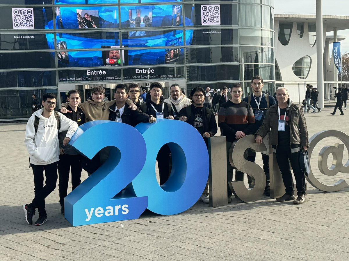 jfgras's tweet photo. Com a preludi del les 31 Jornades Tècniques  #JT2024EdT de @EdTbarcelona una representació massiva del departament d’electrònica, hem anat a #ISE2024 

Alumnes i professors de Manteniment Electrònic. Telecomunicacions i Informàtica i les professores i https://t.co/vyCjRYpbzw