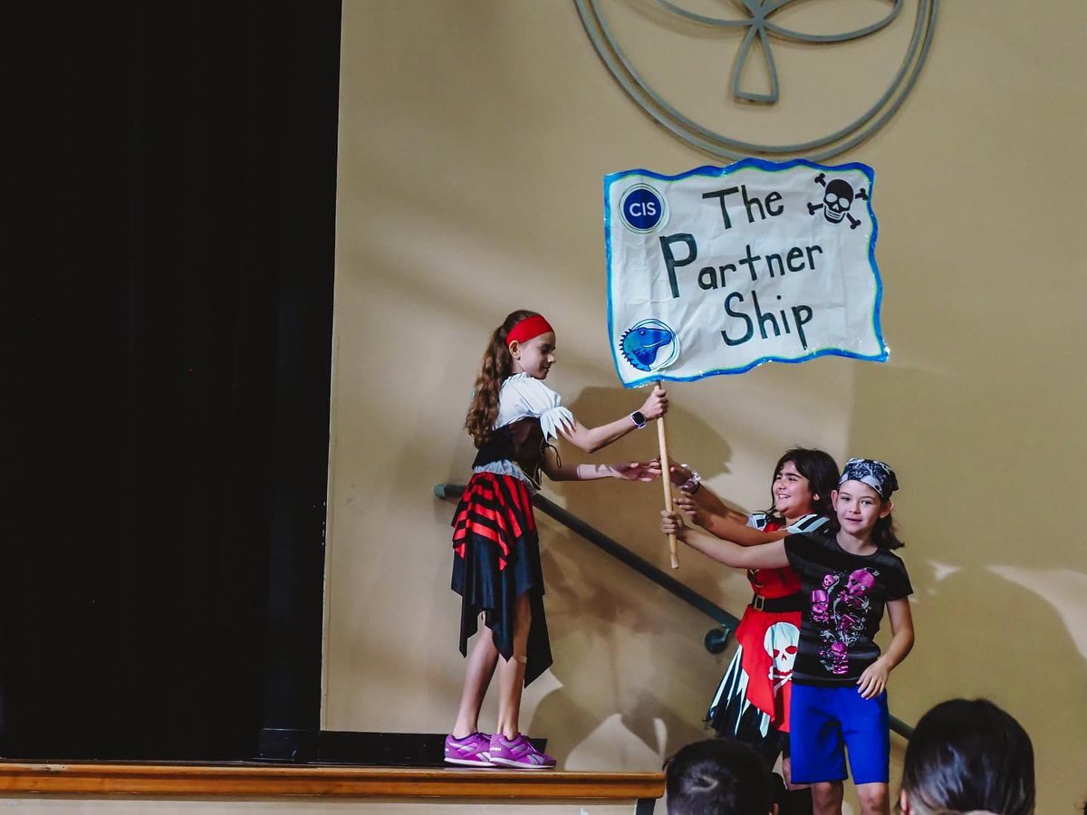 Dr. Martin Thomas tweet media