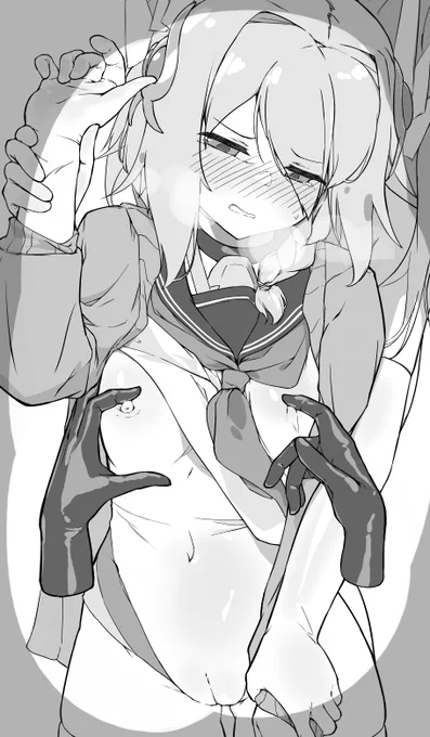 給水係( @zess_kyuusui )さんの新作の六華ちゃん
囚われになった後に変身した上から制服着せられちゃったりして遊ばれてほしい…… 