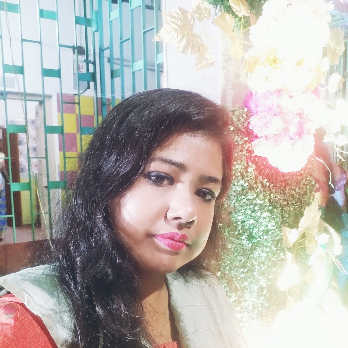 jana_subhra's tweet photo. #NewProfilePic https://t.co/2GyD9qdyBD