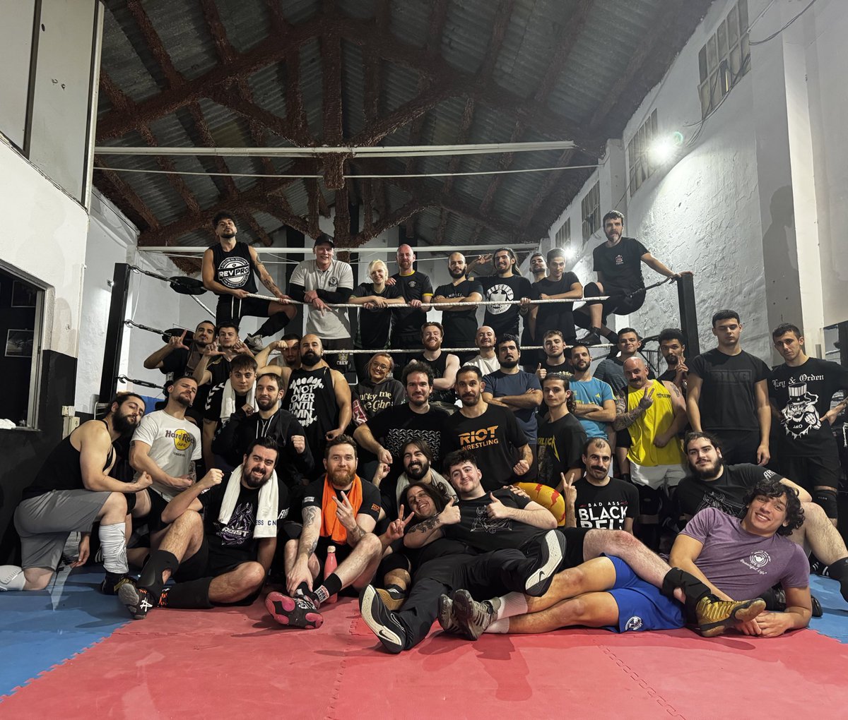 Great times with the crew from @ResistPW 🇪🇸 incredible work ethic and heart by all. The set up is amazing, two rings, check out Resist in Barcelona 💪🏼