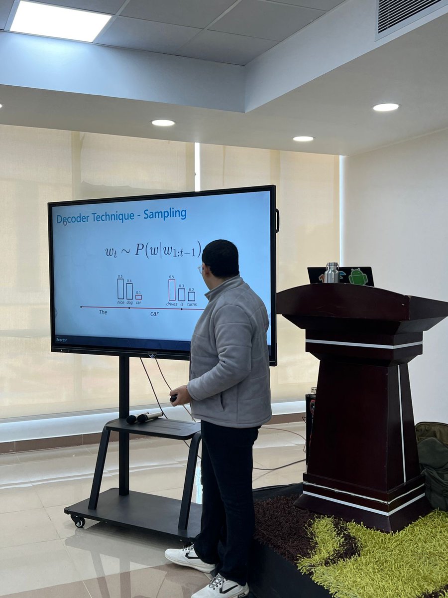 john00isaac's tweet image. Last Saturday, I had the pleasure of speaking at Badr University in Cairo to first year students about #AI, large language models, and how to get started with them.

Thank you for the invitation @iAbdelrhmanEyad!

#MSFTAdvocate #MSFTStudentAmbassadors