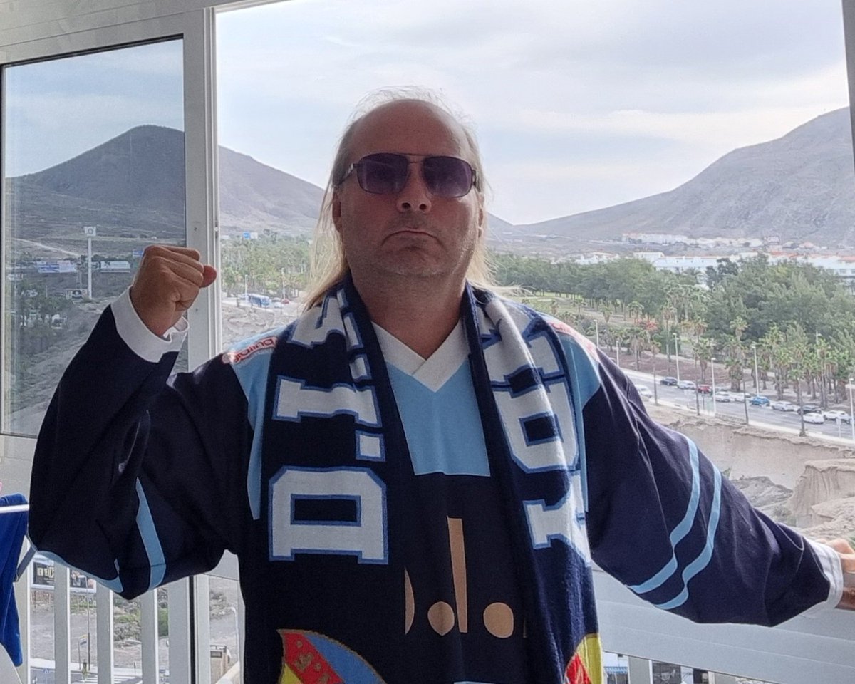 Skickar positiv energi från Teneriffa inför helgens fyra poäng!! <a href="/DIFbandy/">Djurgårdens IF Bandy</a> <a href="/Corr3Official/">Corre</a>