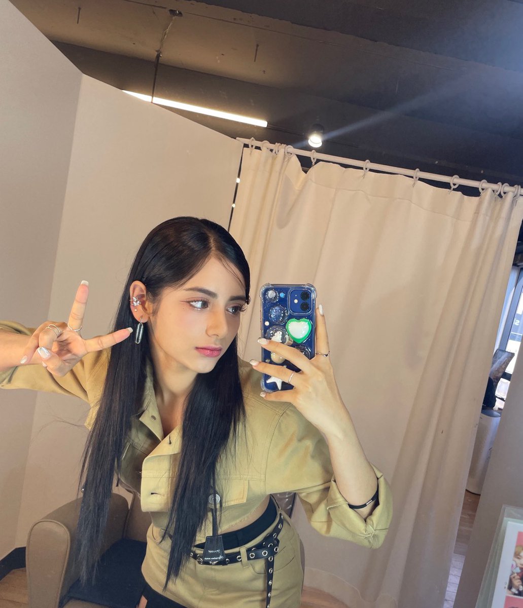 X_in_official's tweet photo. [#아리아]

🤎💛🤎

#XIN #엑신
#ARIA #아리아 https://t.co/dyXmG7kof0