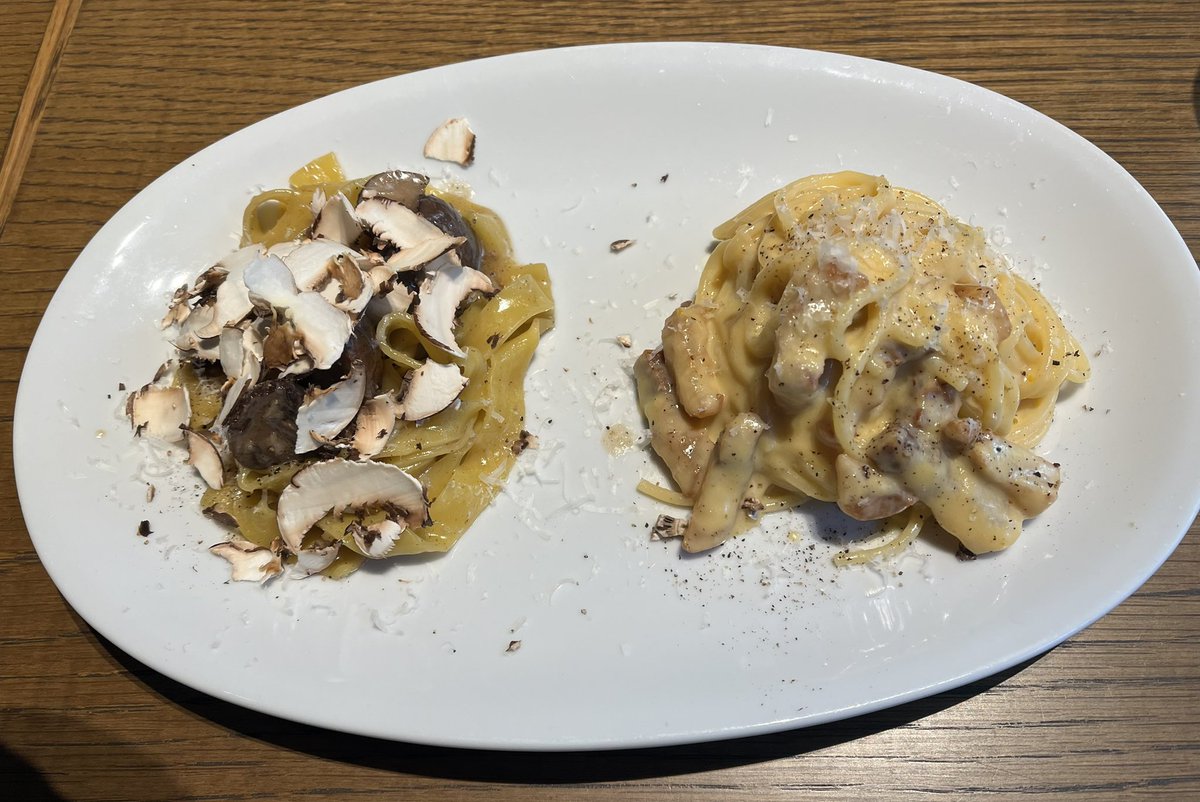 kyowanko1's tweet photo. 今日は義妹とお出かけ
東山の NOHGA HOTEL の #CICON でご飯したあと #BerryButton でマドレーヌとフィナンシェを買って来ました
今からいただきま〜す https://t.co/d6dxL8xwGN