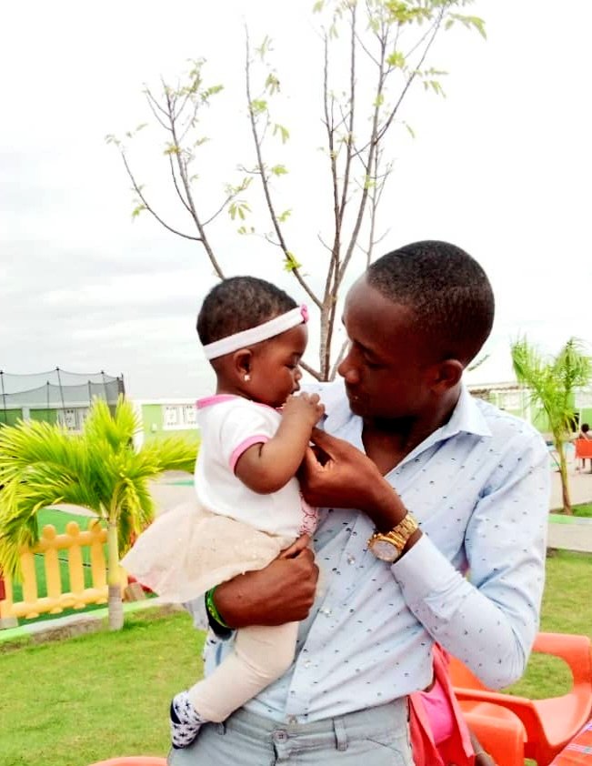 dir_wyclif's tweet photo. #dirwyclif
"Maisha ya duniani ni hadithi tu,
Tuishi kwa kutengeneza hadithi nzuri ili wale wanaokuja kusimulia iwe hadithi nzuri kuhusu wewe" https://t.co/A7SpSJqD5B