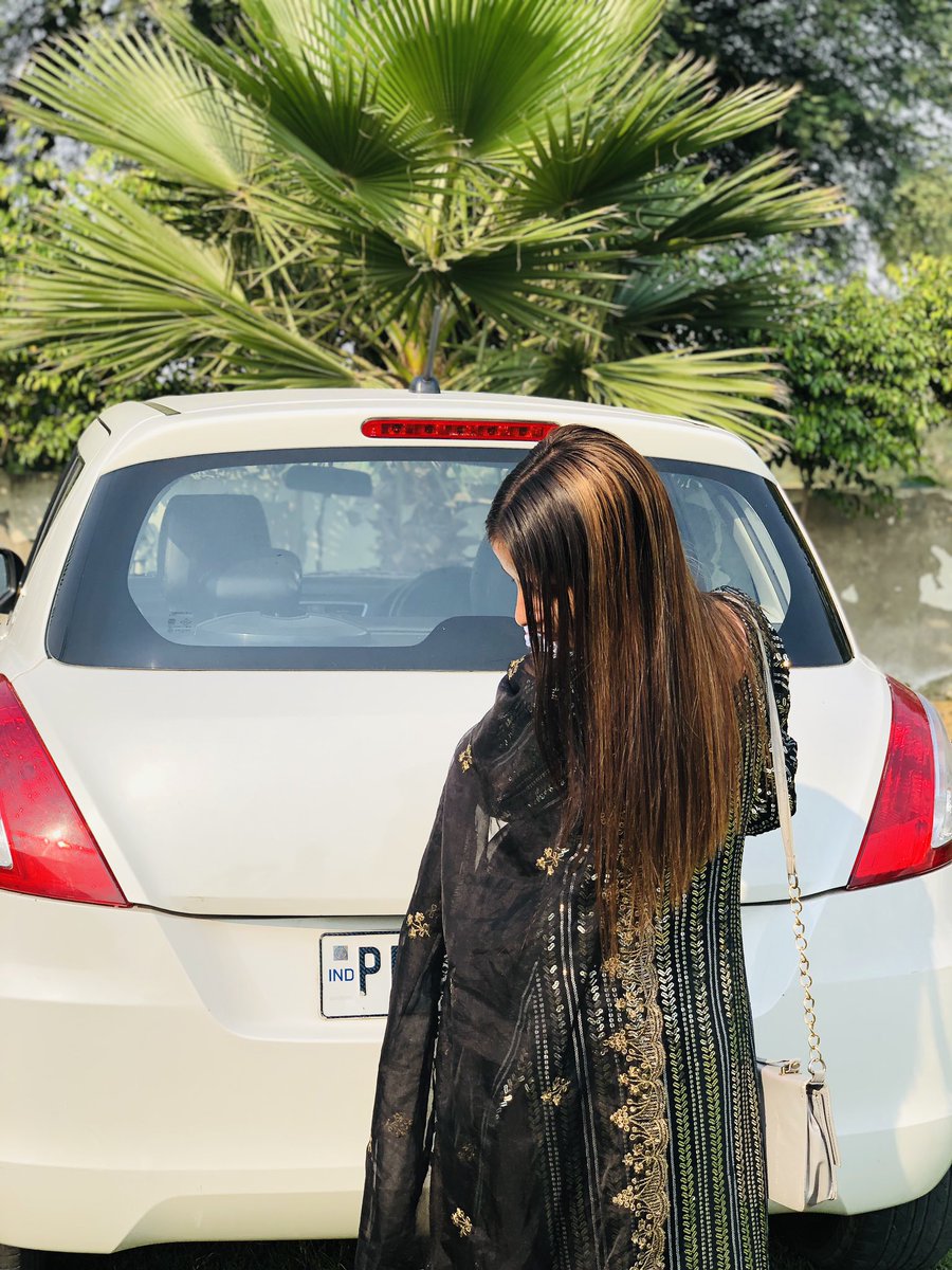 jashankaur_11's tweet photo. 🖤 https://t.co/QGFKQWA2oD