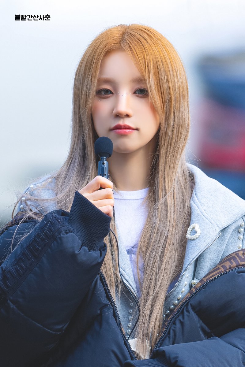 볼빨간산사춘 tweet media