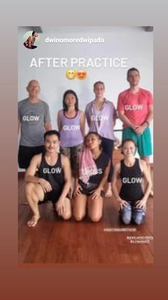AshtangawithDwi's tweet photo. This morning at the Shala. Wish everyone a relaxing weekend.
#Ashtanga #Yoga #Ashtangabali #ashtangayoga #Bali #mysorestyle #ashtangawithdwi #balilife #practiceandalliscoming #mysoreclasses #mysoreclassesbali
https://t.co/zNZhvRcYVA https://t.co/t9oQpYR3Pu