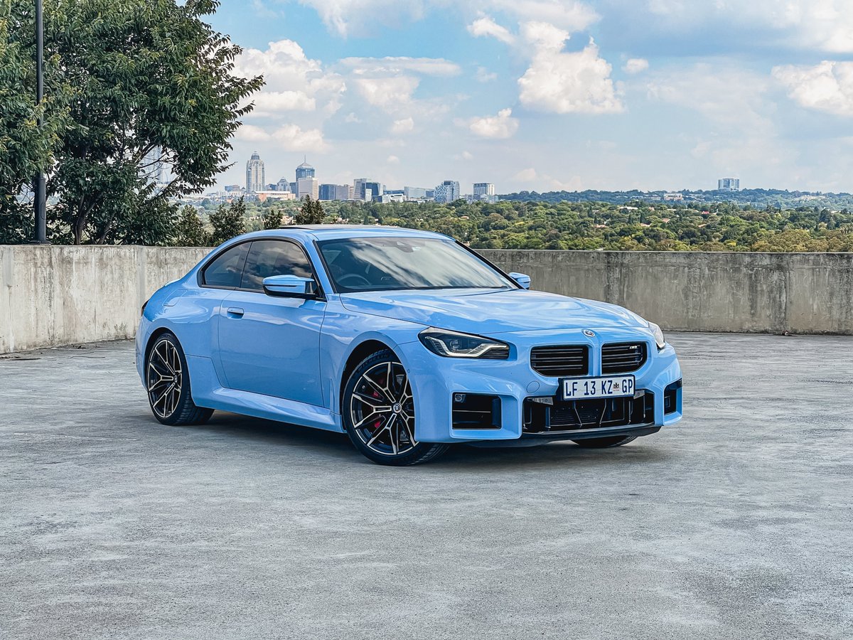 khuleonwheels's tweet image. When the online ‘unboxing’ happened, it had the car fraternity embroiled in a mixed bag of feelings with its bold looks that continued to grill the competition &amp;amp; today we have no mixed feelings and are more than ecstatic to spend time in it. Needing no…
#THEM2 #BMWM2