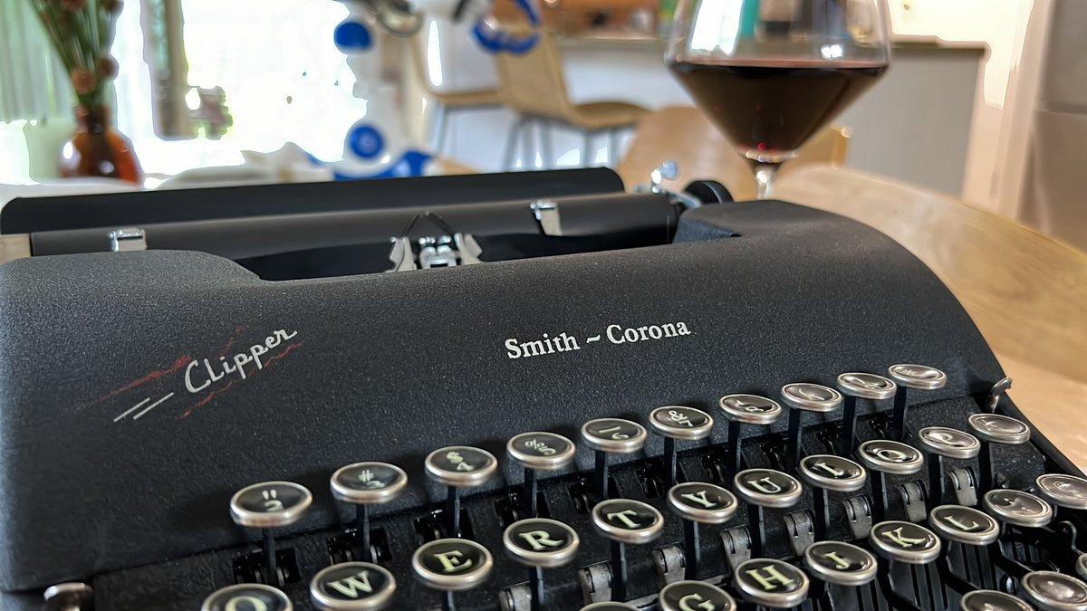 Made 1948 and still works as new in 2024. Meanwhile we’re lucky to get 18 months out of a laptop.