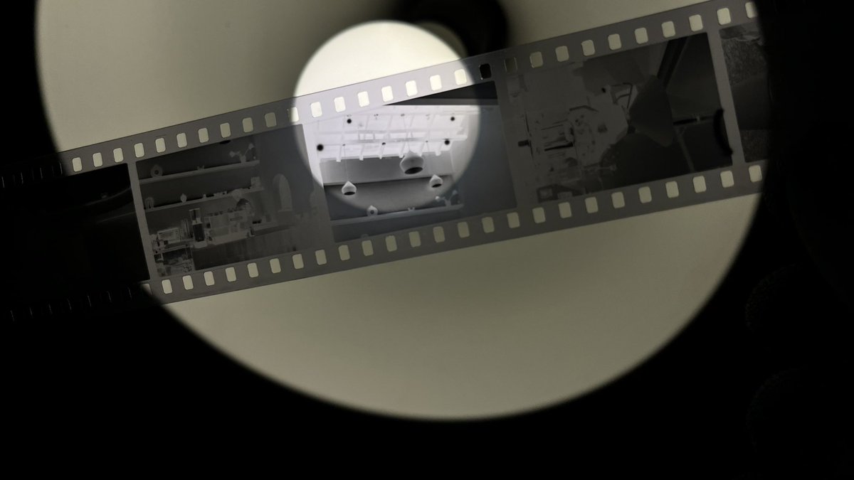 srcorvik's tweet image. No se imaginan la enorme felicidad que me da haber revelado mi primer rollo. El primero de muchos 🎞️