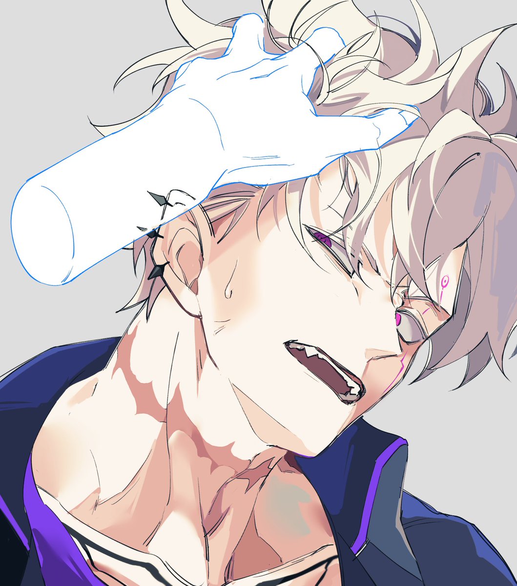 피어싱 뚫어놓고 머리털로 가리고 다니는 심보