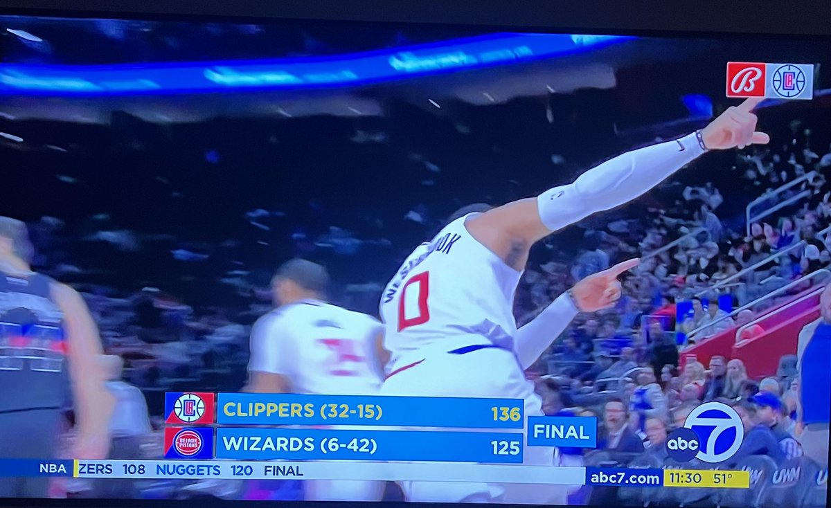abc7error's tweet image. The Clippers played the Pistons tonight who are also known as the Wizards.