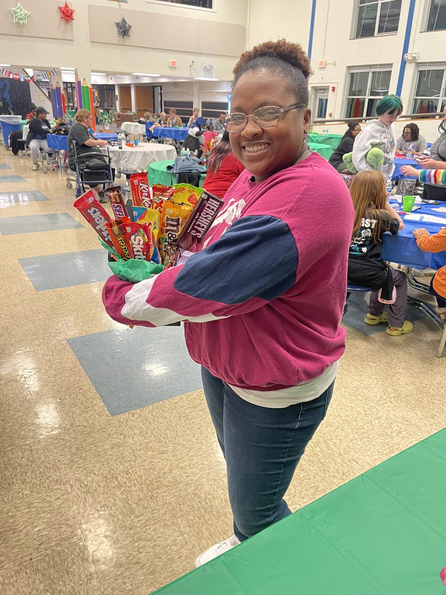 Edison School tweet media