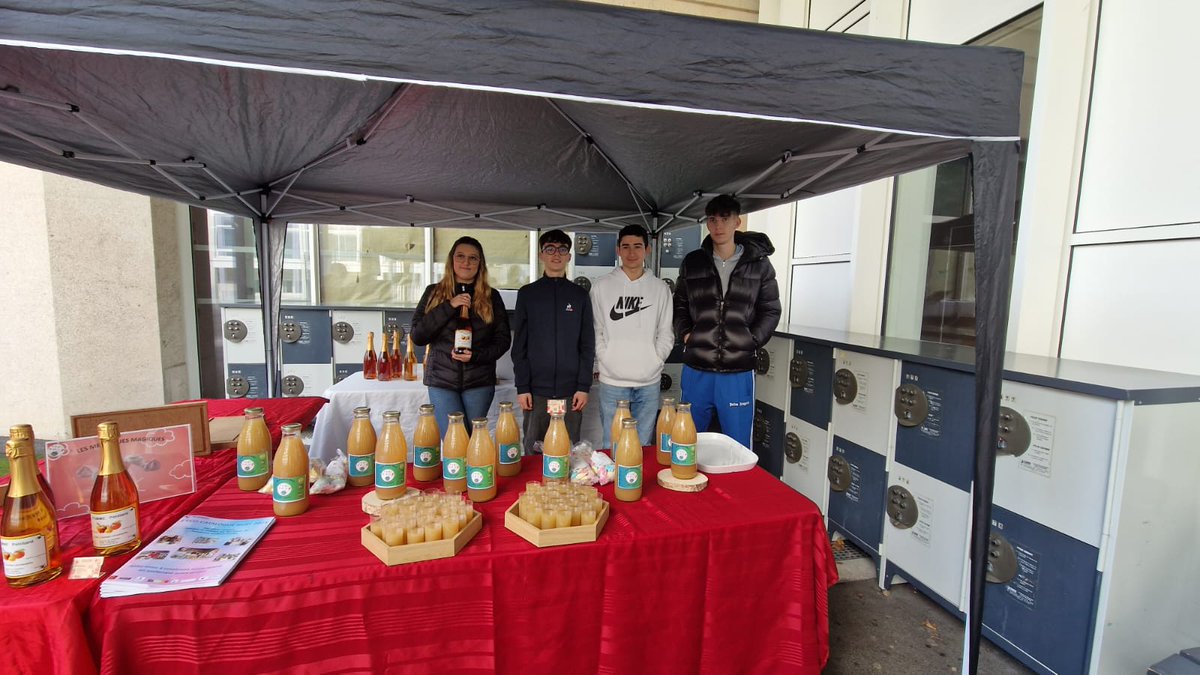 Lycée Anne Veaute tweet media