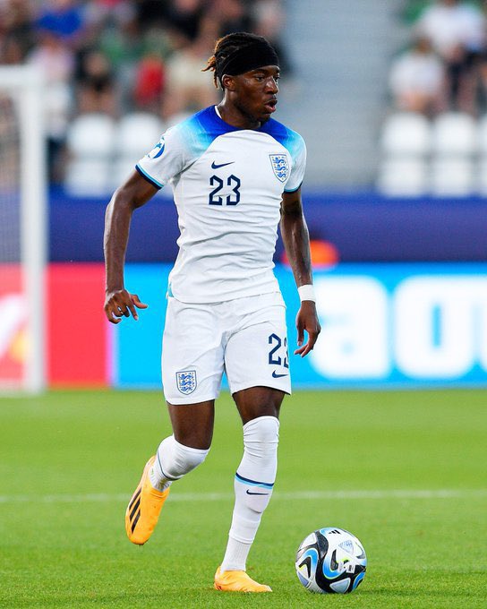 oyimzy's tweet photo. Dear Madueke, Chukwuemeka and Ugochukwu. The World Cup qualifiers starts in June, you have from now till the end of March to do the nationality switch. The clock is ticking.⏱️ https://t.co/1nynW58BYR
