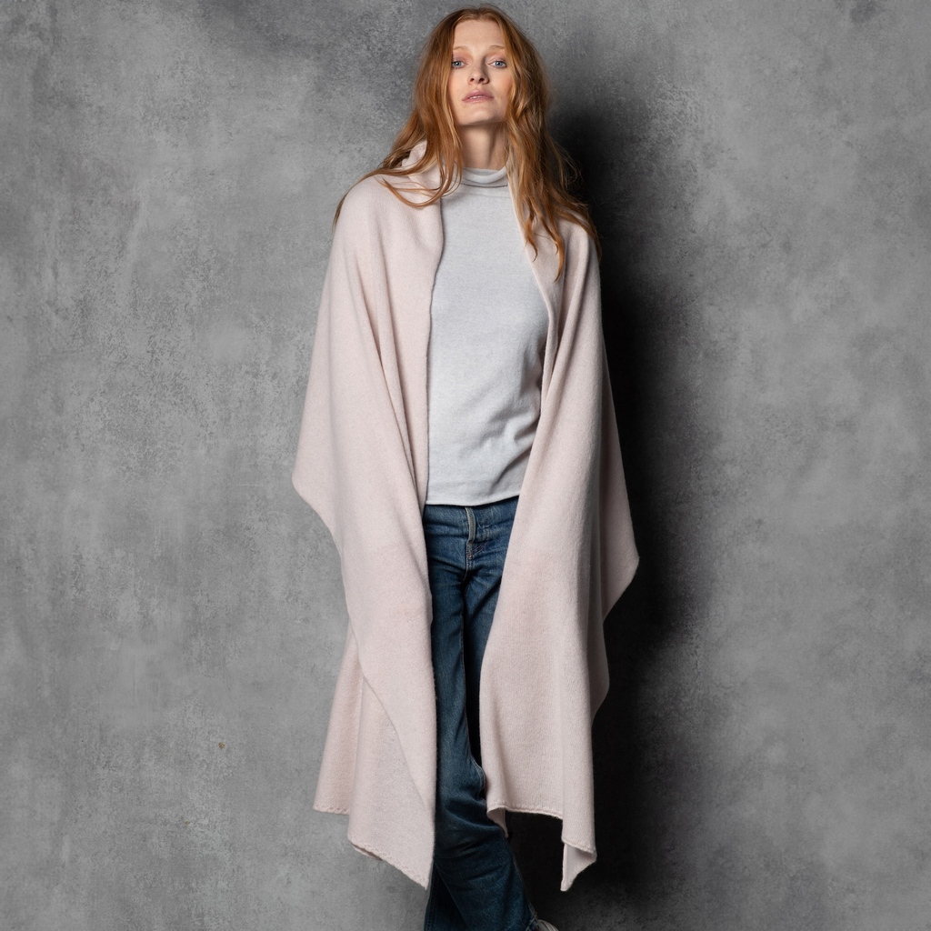 If you've passed through Dublin Airport, chances are you've seen the stunning @aine_ogorman modelling our Emma Wrap in 'Oyster' in the window of @design_ireland 's shop with our Lola Turtleneck Sweater in 'Pale Grey'.

It's the softness of these pale neutrals that excites us.
