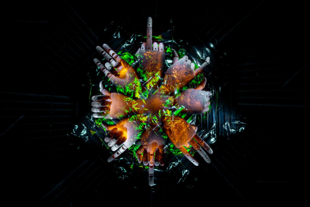 GunnarHeilmann's tweet photo. Zero https://t.co/zLTSJu0bVd's left to give ... Light Painting the Hand
Making of and explanation
#posh #longexposure #lightpainting #photofeed #hive #lightpainting #camerarotation
https://t.co/BRqrcx1uFY https://t.co/htY69AKcqz