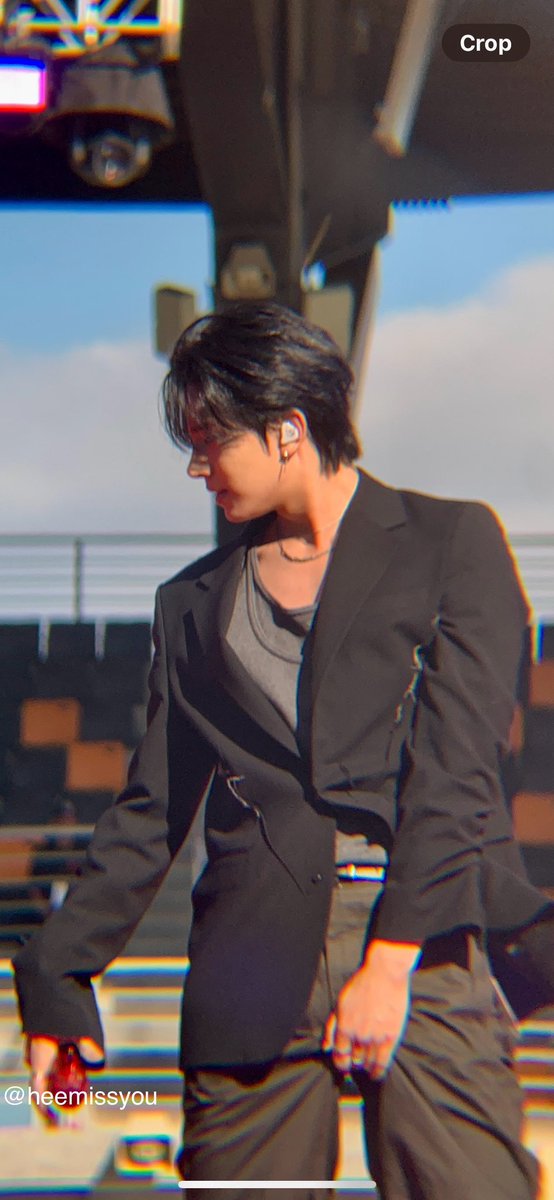 ihs_heeseung's tweet image. HEESEUNG IS THE FINEST EVER OH GOD