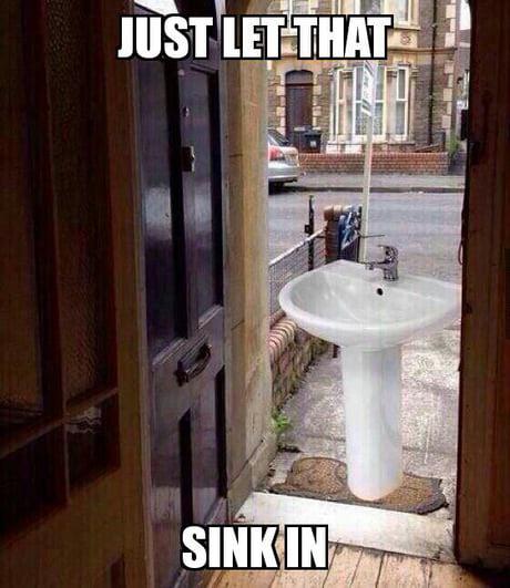 uoɹǝɯɐƆ tweet media