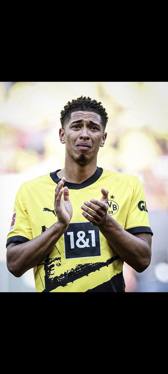 segera_clinton's tweet photo. Let's settle this who is clear between Mason Greenwood and Bellingham in terms of talent, like ❤️ for Mason Greenwood and a repost🔄 for Bellingham
#AzimioIsDead eCitizen Ola Aina Amerix #Mpesa Chebukati #MasculinitySaturday Sifuna kikuyu Kisii Simps https://t.co/ZxijioJ93K