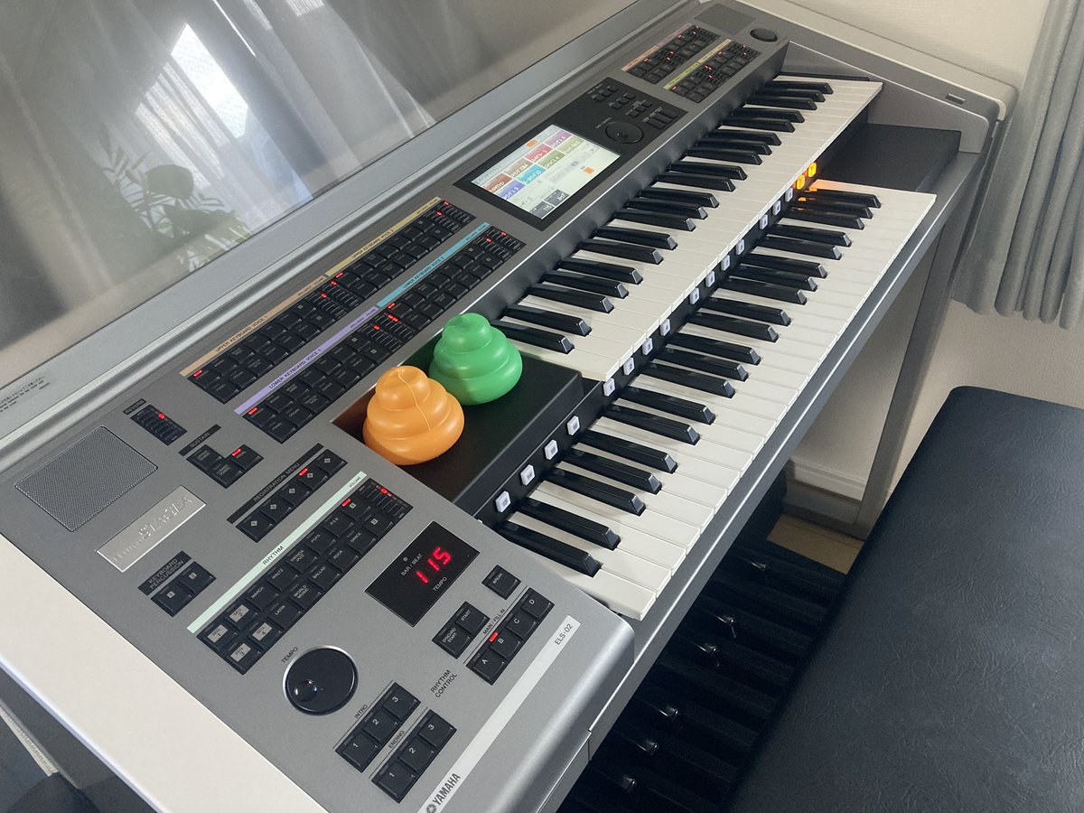 OR9ulcK8xSKaKdj's tweet image. 本日エレクトーン納品でした😊

なんかのっちゃってますが…
子供さん的に、置いて！って事ですw

＃エレクトーン　＃ELS02 ＃STAGEA
＃ヤマハ　＃昭和楽器　＃春日部市