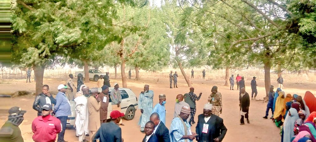 voiceofnigeria's tweet photo. High turnout was observed as early as 9:00 am in the rerun election Fika LGA of Yobe State. #YobeState #RerunElection #HighTurnout
Photo Credit: INEC https://t.co/ICAT0vNjhU