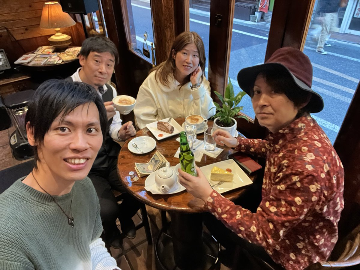 tsaksnd's tweet photo. JKカフェのライブ終わりました!
今日も満員御礼!ホントにいつもありがとうございます!
次はジャズストかな?!
これからも応援よろしくお願いします!
#sandits
#JKカフェ
#満員御礼 https://t.co/FIiSBKqDfV