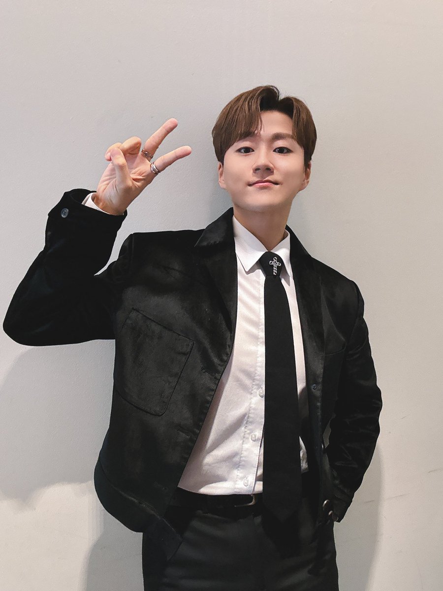 official_fore's tweet photo. [⏰]

잠시 후! 18시 30분
내 귀에 띵곡에 등장하는 😺

오늘은 어떤 감미로운 노래를 
들려줄지 기대 되신다면
본방사수 하러 오세요🫶🏻

#포레스텔라 #Forestella https://t.co/GjQJWZs6pC