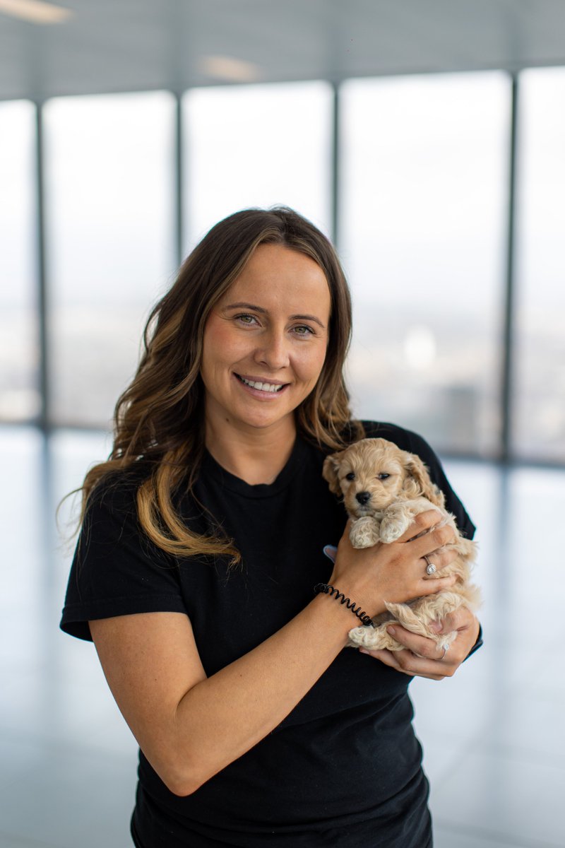 #PuppyTherapy is back! We really missed our furry friends from @pawsinwork. The team at @22bishopsgate_ always strives to provide an environment that's encouraging & supportive for our occupiers #MentalHealth. Proceeds from all ticket sales will be donated to @supportdogsuk.