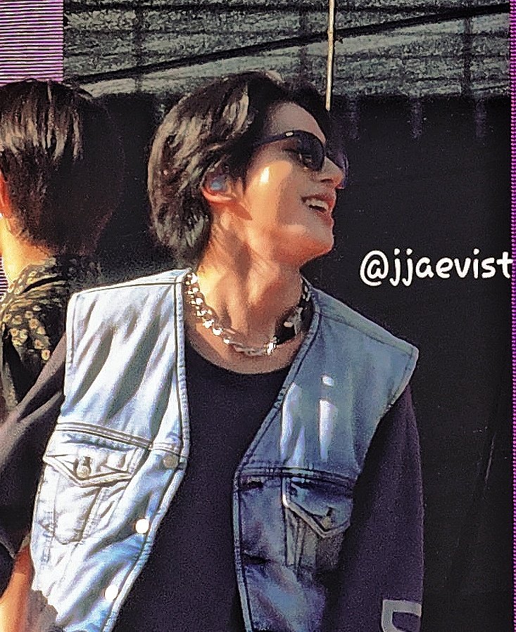 1115gallery's tweet photo. scorching jake 🔥😎 #ENHYPEN_JAKE #FATE_IN_NEWCLARKCITY https://t.co/8V5XlA4m0K