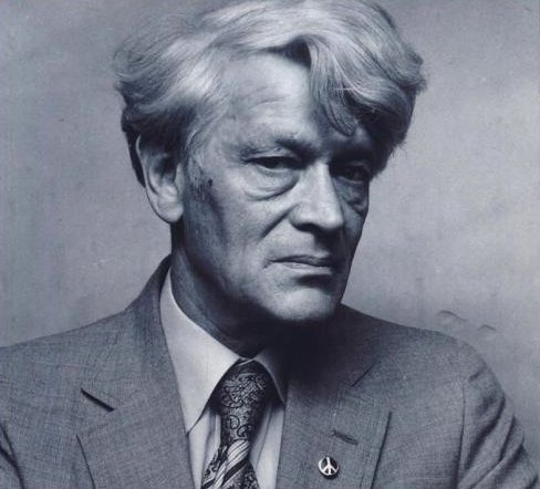 Versolibros's tweet photo. #TalDíaComoHoy de 1924 nació E.P. Thompson

Gran historiador marxista británico, humanista, pacifista y autor de toda una obra que construyó aquel «marxismo olvidado» https://t.co/UrMKmmtqkY
