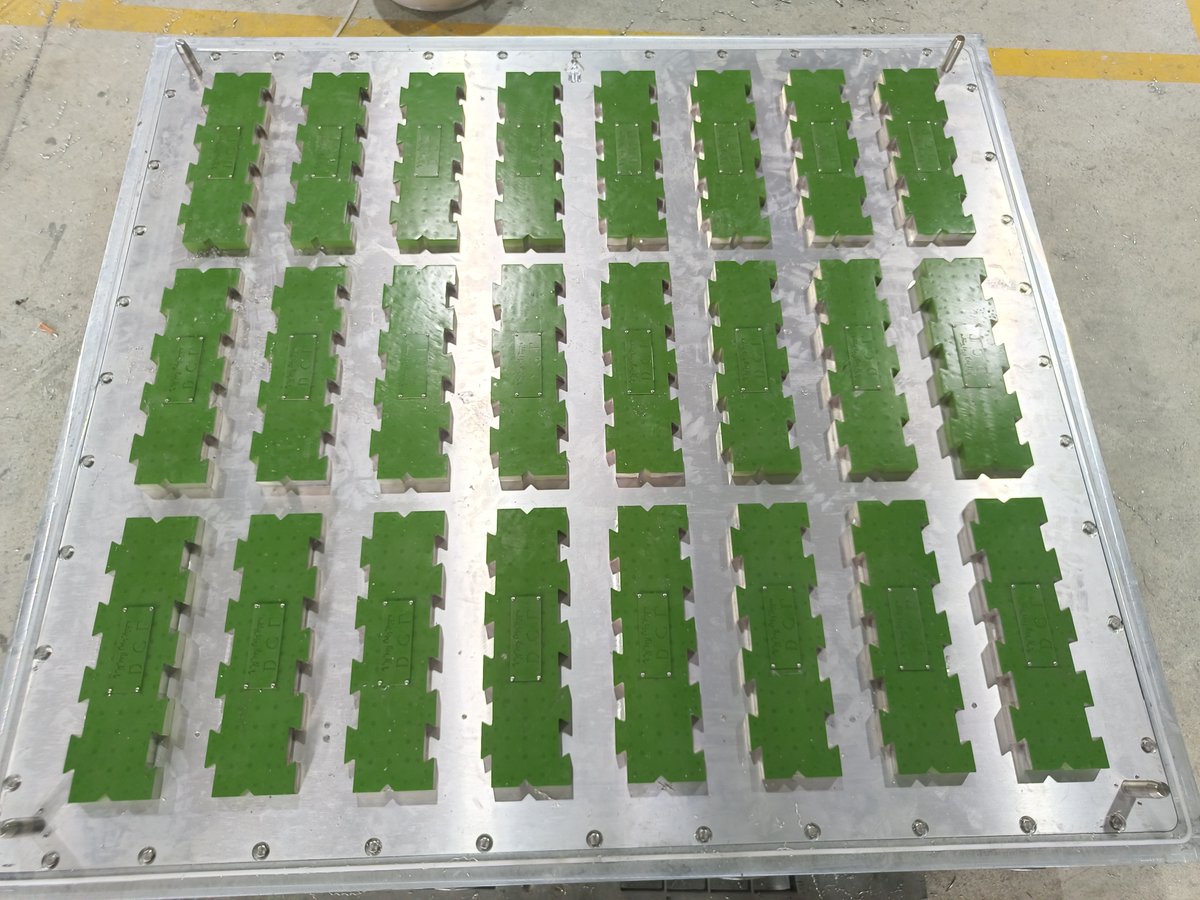 machine_eps's tweet image. 