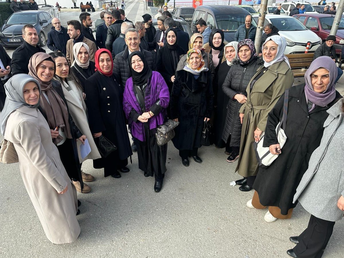 Cumhurbaşkanımız, Liderimiz, Genel Başkanımız Sayın Recep Tayyip Erdoğan 'ı "AK Parti Bursa İlçe Belediye Başkan Adayları Tanıtım Toplantısında" ağırlamanın  haklı gururunu ve heyecanını  hep birlikte yaşadık. Gemlik  ve Bursamız için çalışmalarımıza hız kesmeden devam edeceğiz.