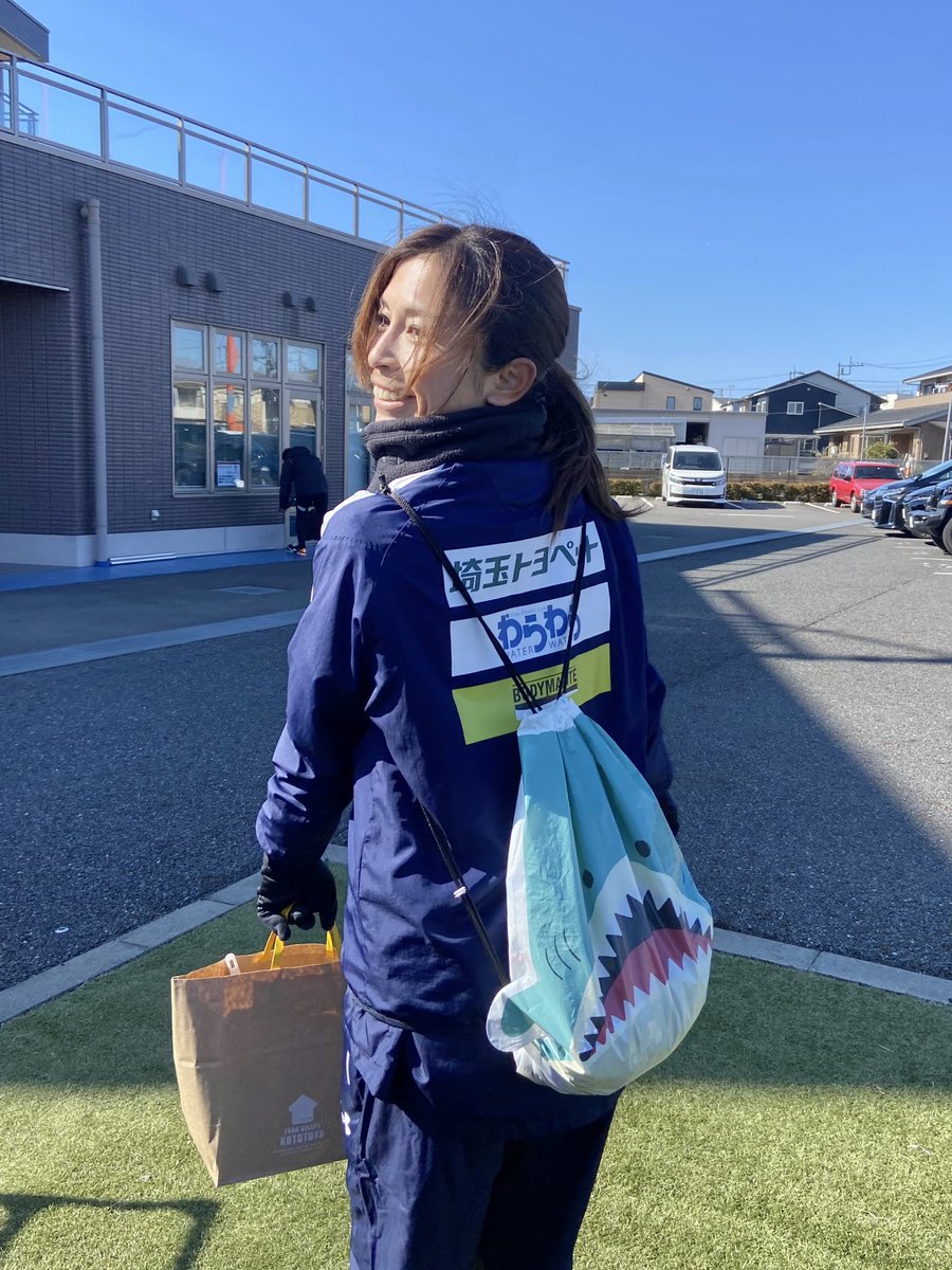 サメのナップサックで練習に来る鮫島彩選手😂💓