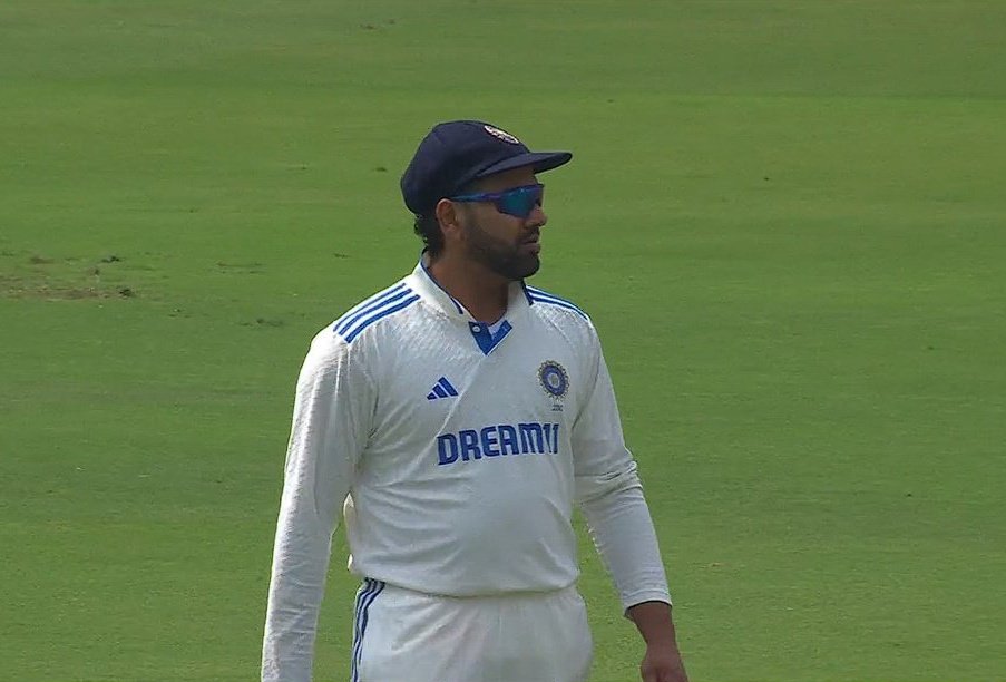 imkevin149's tweet photo. Whenever Virat Kohli used to sledge opponents, he was termed as arrogant

Now Rohit Sharma is getting Loved for abusing the mothers of other players who represent India internationally.

anyways, Kohli deserves better. https://t.co/le71yg5TLQ