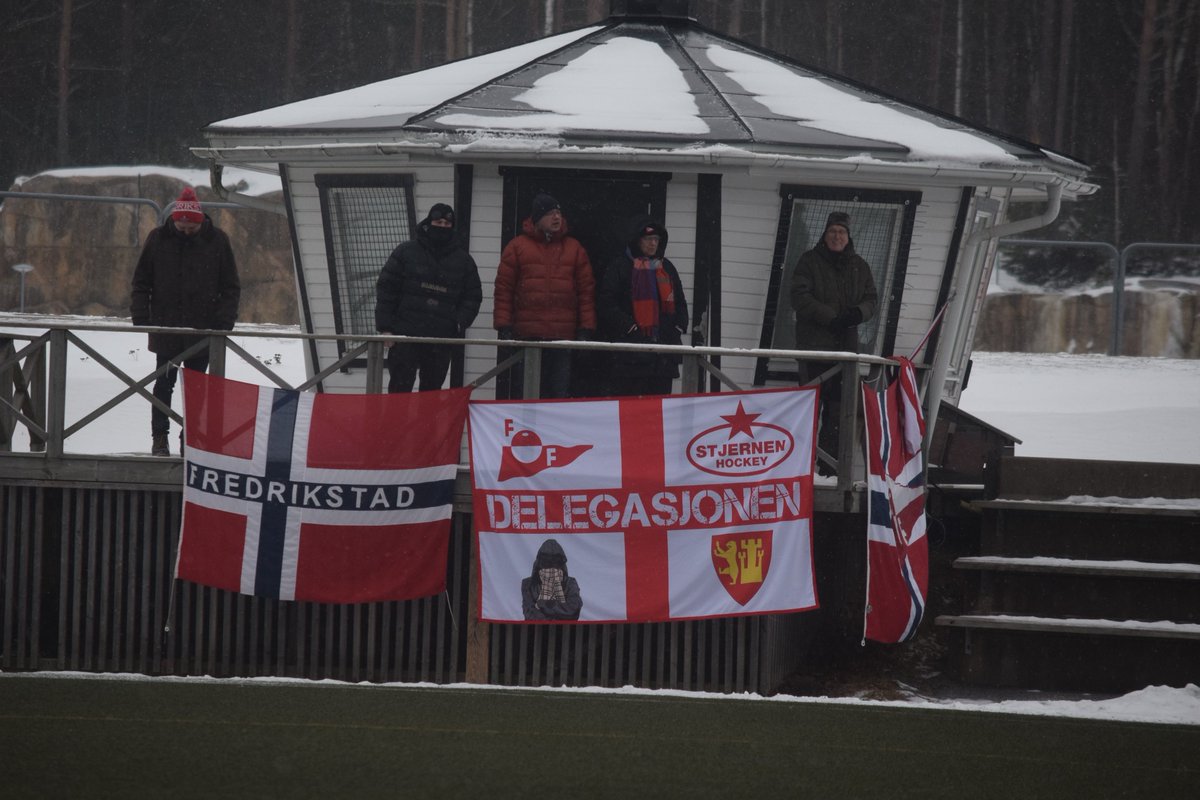 Bilder Grebbestad-Fredrikstad lag 2
grebbestadsif.se/nyhet.asp?nyhe…
<a href="/grebbestadsif/">Grebbestads IF</a> <a href="/fredrikstadfk/">Fredrikstad FK</a>