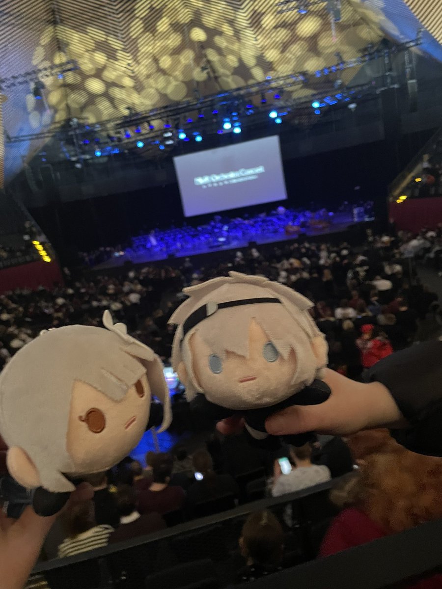 belén 🐝✨ tweet media