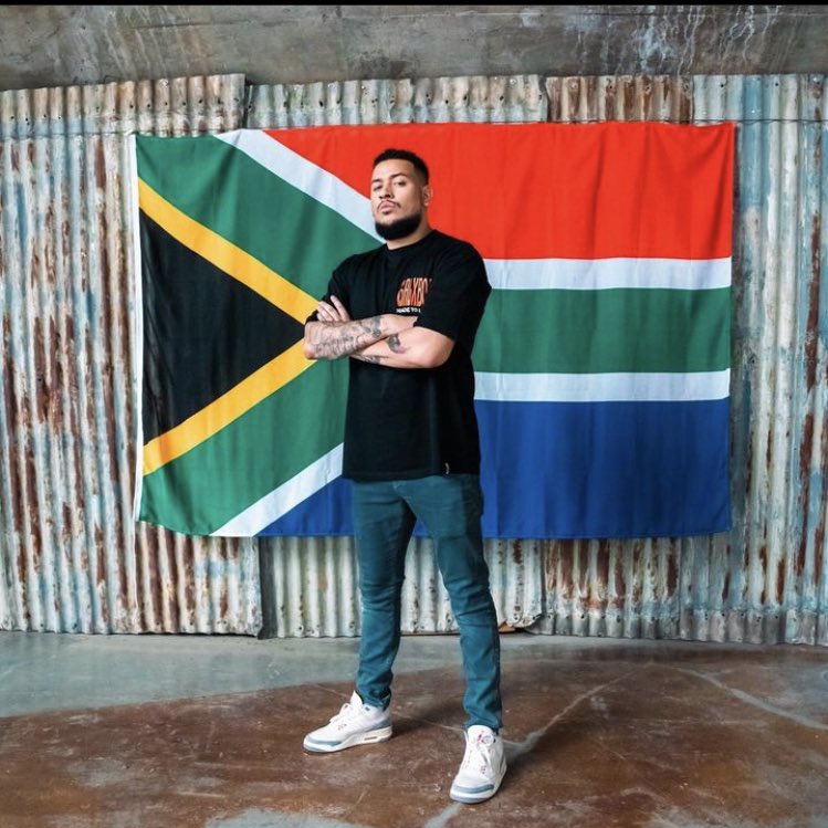 AKA_Tales's tweet photo. One year ago, on February 10, Kiernan 'AKA' Forbes was gunned down in a brutal, callous assassination. The incident was caught on #CAMERA but the case haven't been solved yet. 💔

@CyrilRamaphosa, @NPA_Prosecutes, @GovernmentZA, @SAPoliceService 🚮

#RIPAKA 
#JusticeForAKA https://t.co/Qg9vAZcPG2